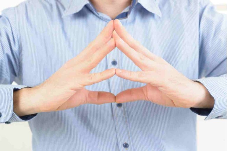 Hakini Mudra Benefits